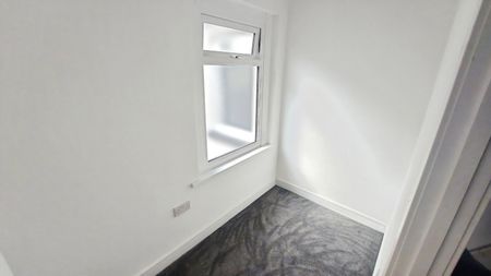 Bailey Street, Mountain Ash, Rhondda Cynon Taf, CF45 3AS - Photo 3