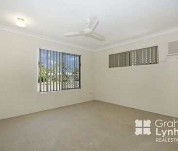 48 Colchester Crescent KIRWAN QLD 4817 - Photo 5