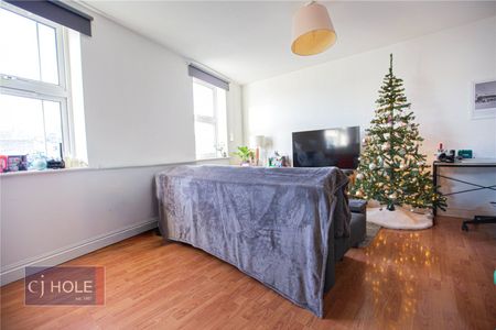 Gloucester Road, - Photo 2