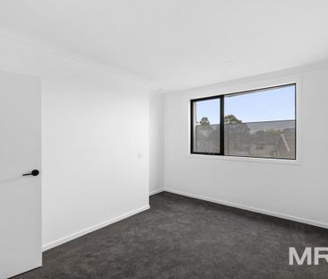 33 Currawong Street, Preston - Photo 3