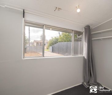 NEWLY RENOVATED GEM - Photo 4