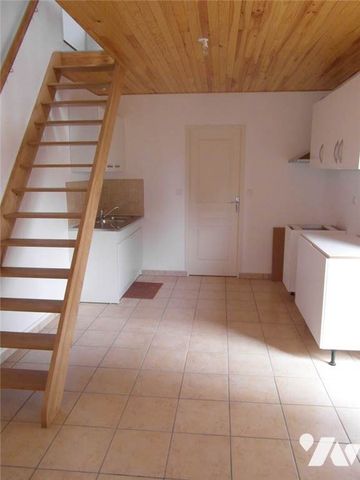LOCATION MAISON INDIVIDUELLE - NOYERS - Photo 3