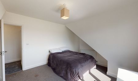2 Rooms Available in a Stylish 6 Bedroom House - New Kitchen & Spacious Garden - Photo 3