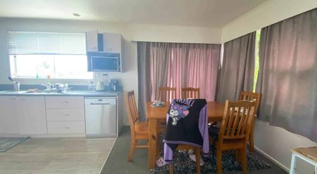 3 Bedroom in Mersey Place - Photo 4