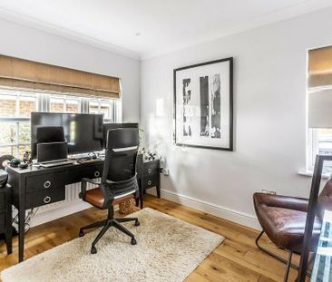 FETCHAM - Hazelway Close - Photo 6