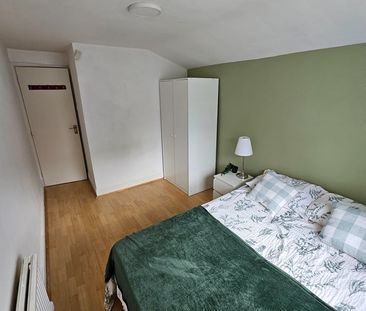 Room in a Shared House, Scales Road, N17 - Photo 3