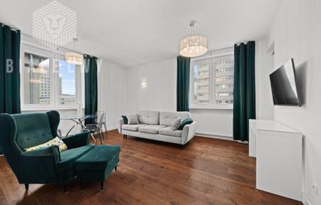 Warszawa, Śródmieście, Śródmieście Południowe, Marszałkowska - Photo 2