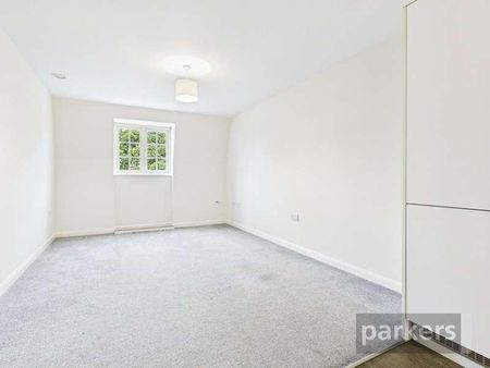 Woodford Way, Witney, Oxfordshire, OX28 - Photo 2