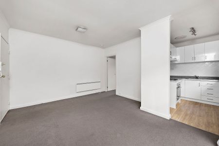 8/34 Clarke Street, - Photo 4