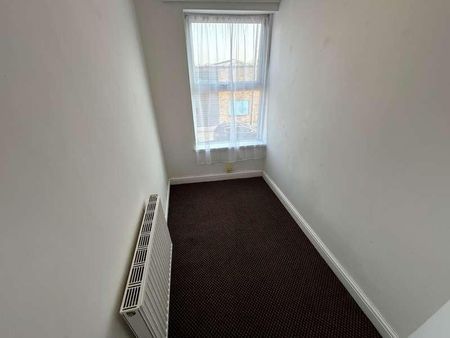 Holt Road, Halesowen, West Midlands, B62 - Photo 4