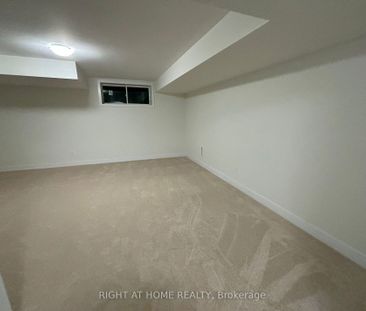 For Lease - 1101 Thompson Drive, Oshawa, Ontario - Photo 4