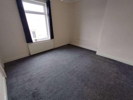 Hawthorne Terrace, Ferryhill, DL17 - Photo 5