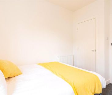 3 bedroom apartment to rent - Photo 6