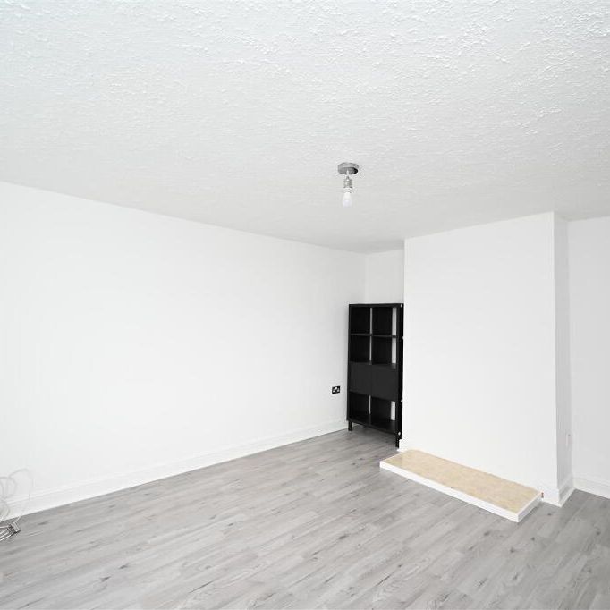 91 Knockleigh Drive, Carrickfergus, Greenisland, BT38 8UY - Photo 1