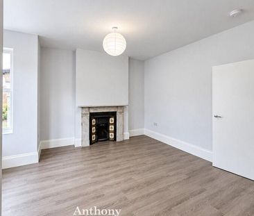 3 bedroom flat to rent - Photo 1