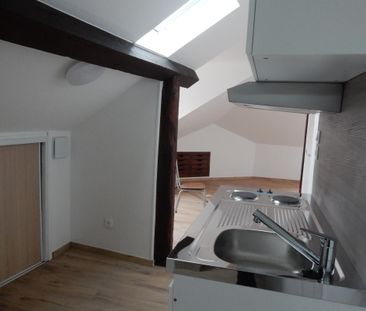 Location Appartement 1 pièce 18m² AIX LES BAINS 73100 - Photo 2
