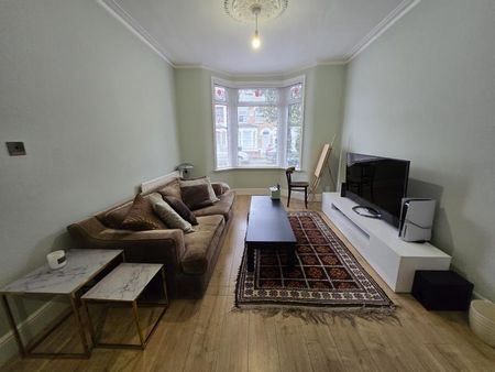 2 bedroom terraced house to rent - Photo 2