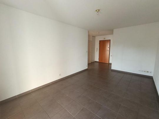 Location Appartement 2 pièces 39m² LA MOTTE SERVOLEX 73290 - Photo 1