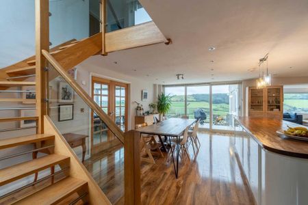 3 bedroom detached house to rent - Photo 5