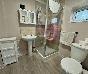 2 bedroom maisonette to rent - Photo 6