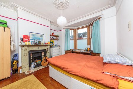 6 bedroom terraced house to rent - Photo 5