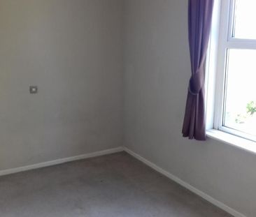 3 bedroom flat to rent - Photo 5