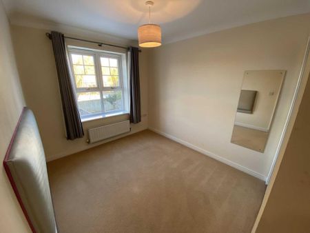 4 bedroom townhouse to rent - Photo 4
