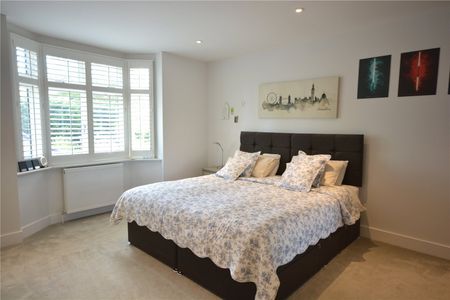 Reigate Road, Epsom, Surrey, KT17 3DT - Photo 5