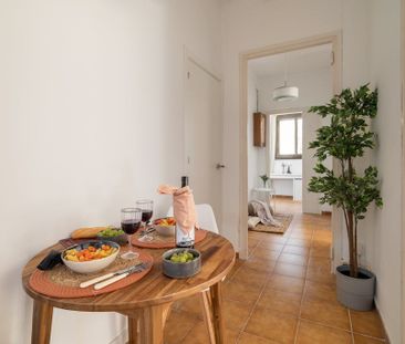 Carrer de Mallorca, Barcelona, Catalonia 08026 - Photo 3