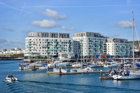 Brighton Marina, Brighton, BN2 - Photo 3