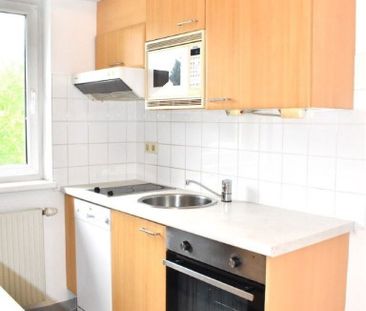 Ruhige, elegante Wohnung im Grünen mit zwei Balkonen - Photo 4