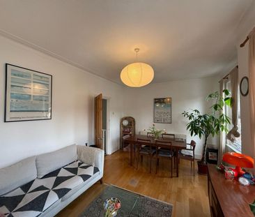 2 Bedroom Flat To Let - Photo 1