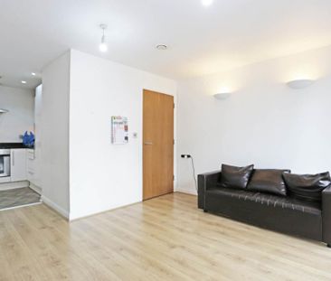 1 bedroom flat to rent - Photo 3