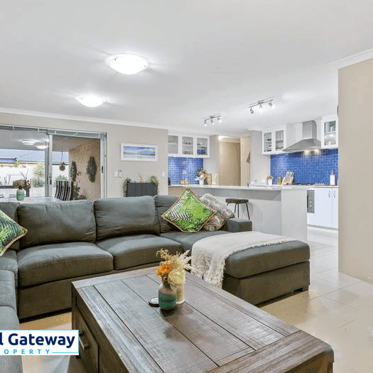 20 Buttermere Approach, WAIKIKI WA 6169 - Photo 1