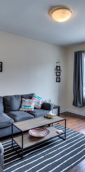 Appartement Montréal (Villeray/Saint-Michel/Parc-Extension) À Louer - Photo 1