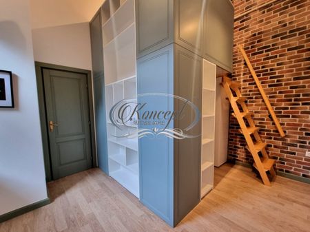 Apartament in cladire istorica in zona Central Shopping Cent - Photo 3