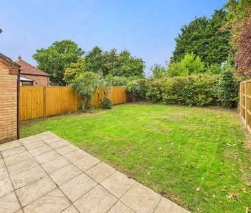 2 bedroom semi-detached house to rent - Photo 2