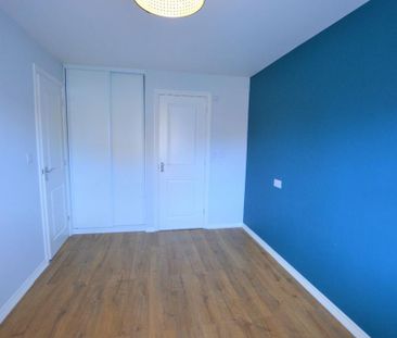 3 bedroom terraced house to rent - Photo 6