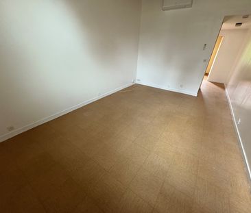 Location Appartement Studio 33 m² Saint-Benoît-du-Sault - Photo 1