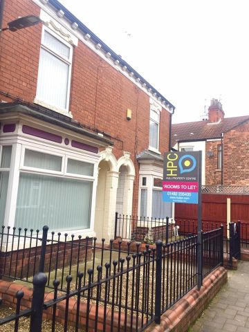 1 bedroom in a house share to rent - Photo 5