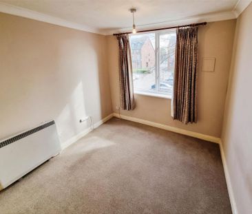 1 Bedroom Flat to Rent in Ashleigh House, Hamblin Court, Rushden, NN10 - Photo 4