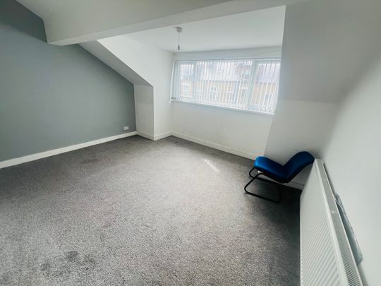 4 bedroom house to rent Leamington Street, West Yorkshire, Bradford, BD9 - Photo 1