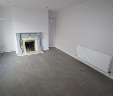 36 Dunluskin Crescent, Carrickfergus, BT38 7SB - Photo 1