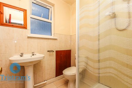 4 bed Semi-Detached House for Rent - Photo 3