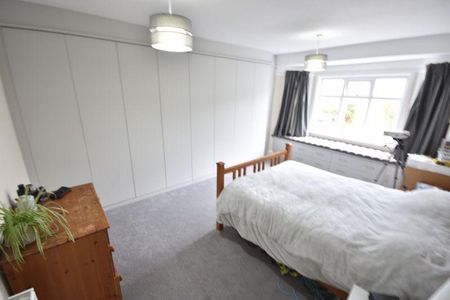 3 bedroom detached house to rent - Photo 4