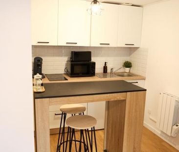 Location Appartement 1 pièce Meublé 18m² NIORT 79000 - Photo 5