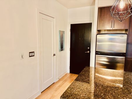 For Lease - 120 Homewood Avenue Unit# 1905, Toronto, Ontario - Photo 2