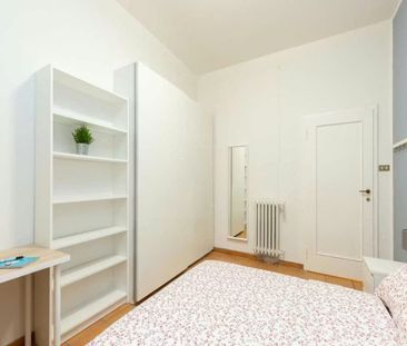 Via Cairoli, Bologna, Emilia-Romagna 40121 - Foto 4