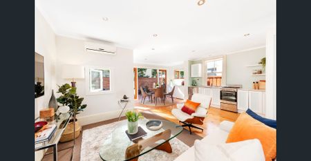 Contemporary Urban Living in the Heart of Crows Nest - Photo 3