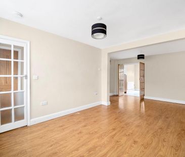 3 bedroom semi-detached house to rent - Photo 1